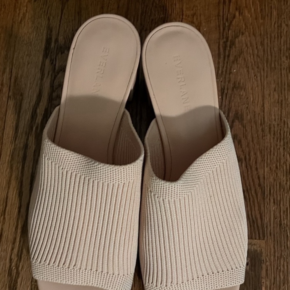 Everlane Women's Textured Cream Mules